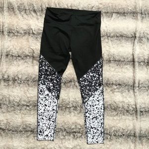 Women’s Fabletic Black/White Yoga Pants